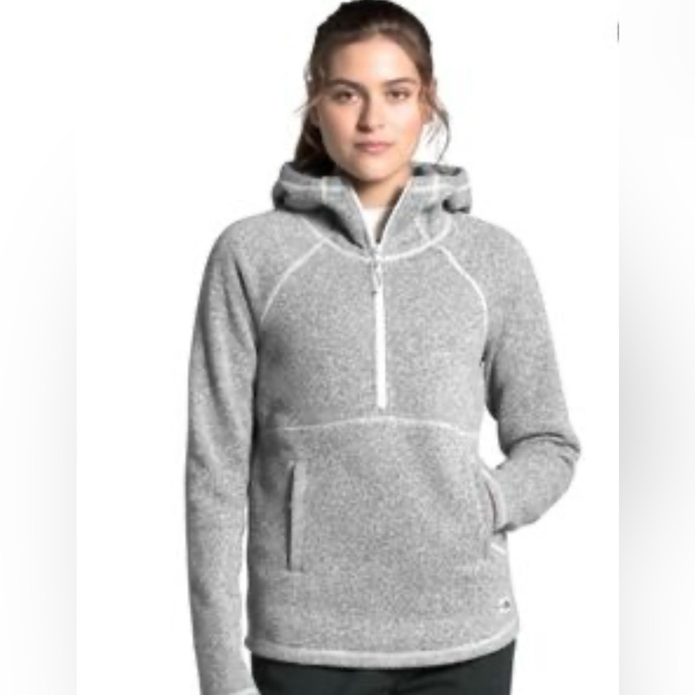 🩵🤍💎The North Face Women's Heather Gray Hoodie